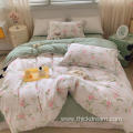 Clear and fragrant bedding set